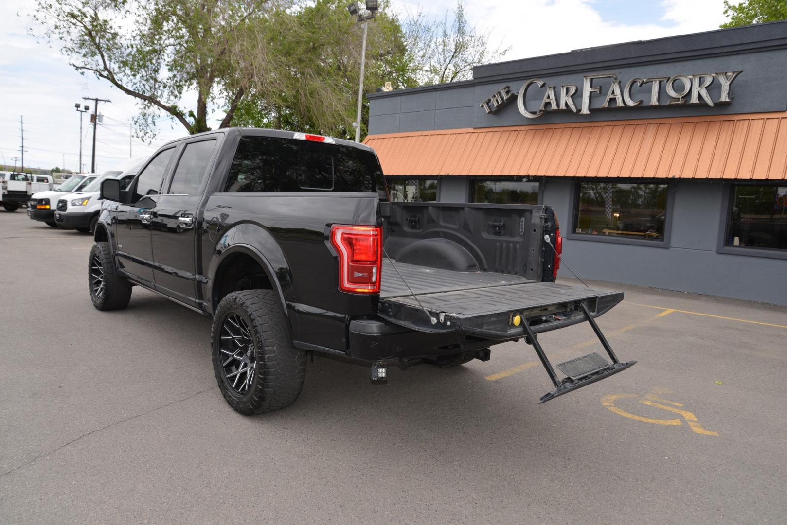 2016 Black /Brown leather Ford F-150 Platinum SuperCrew 5.5-ft. Bed 4WD (1FTEW1EG3GF) with an 3.5L V6 TURBO engine, 6A transmission, located at 4562 State Avenue, Billings, MT, 59101, (406) 896-9833, 45.769516, -108.526772 - Photo#9